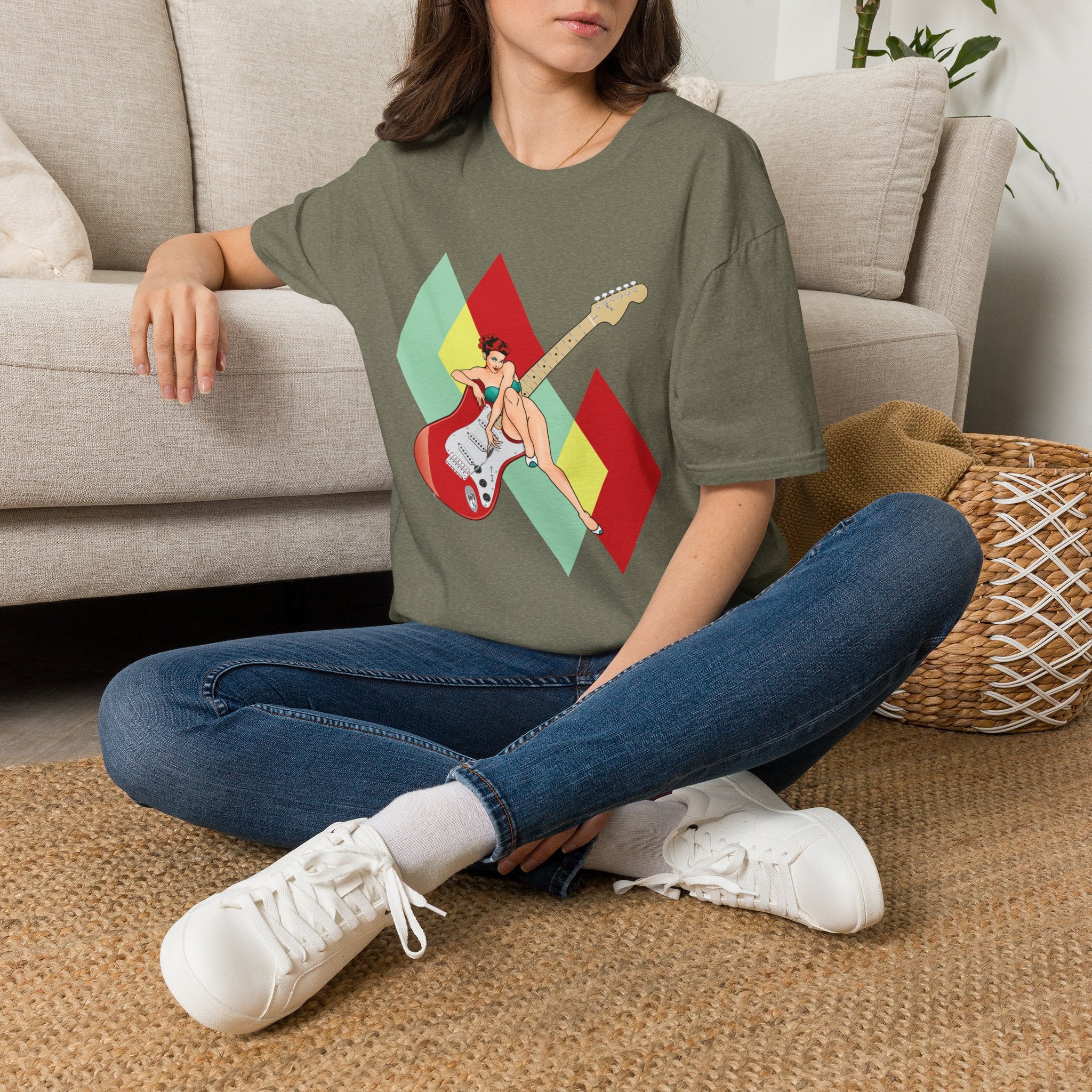 Vintage Electric Guitar Pinup Girl T-Shirt