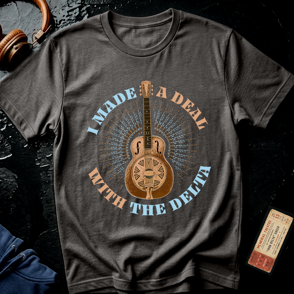 I Made a Deal with the Delta - Blues Guitar T-Shirt