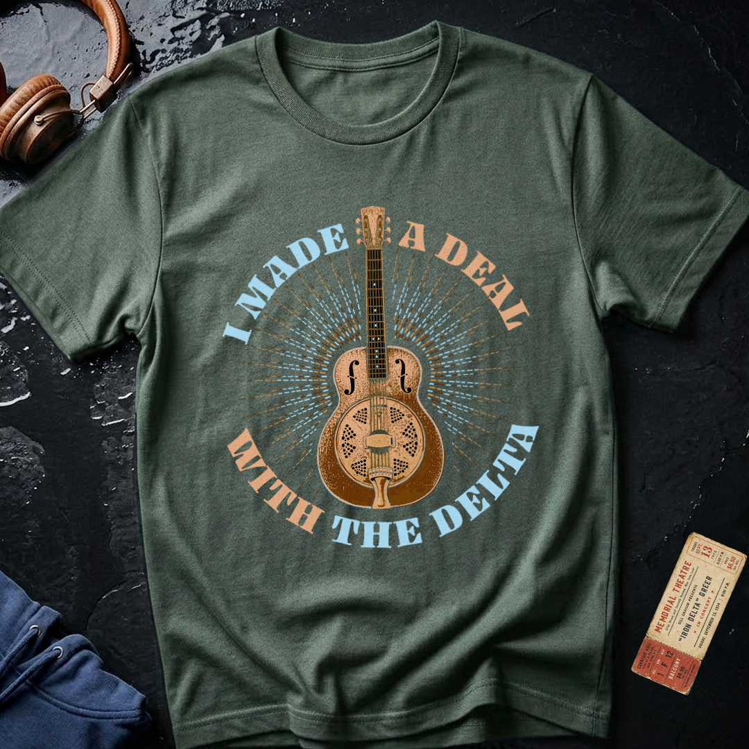 I Made a Deal with the Delta - Blues Guitar T-Shirt